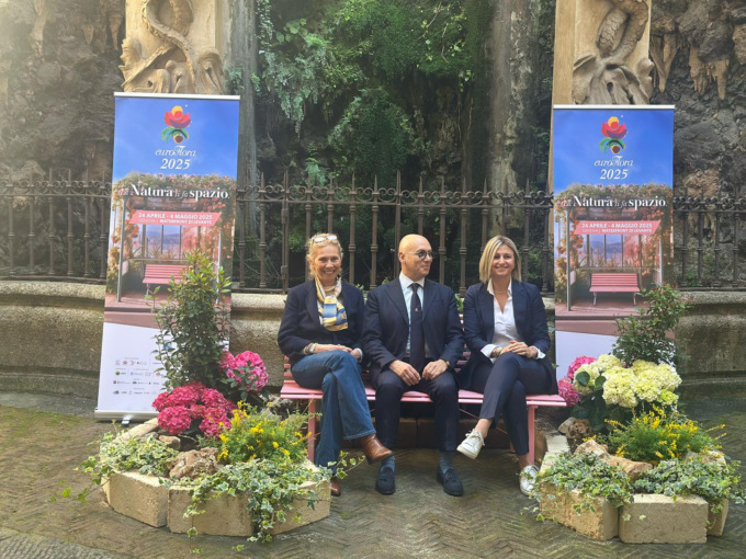 Genova, Palazzo Nicolosio Lomellino fiorisce con “Euroflora 2025”