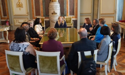 La sindaca Salis riceve a palazzo Tursi la delegazione della città di Columbus, Ohio.