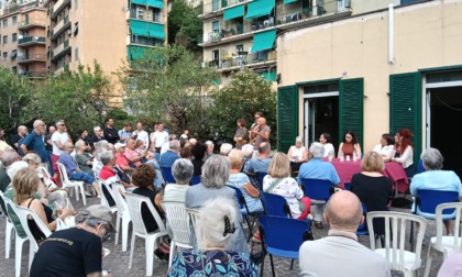 Assemblea pubblica su isola ecologica
