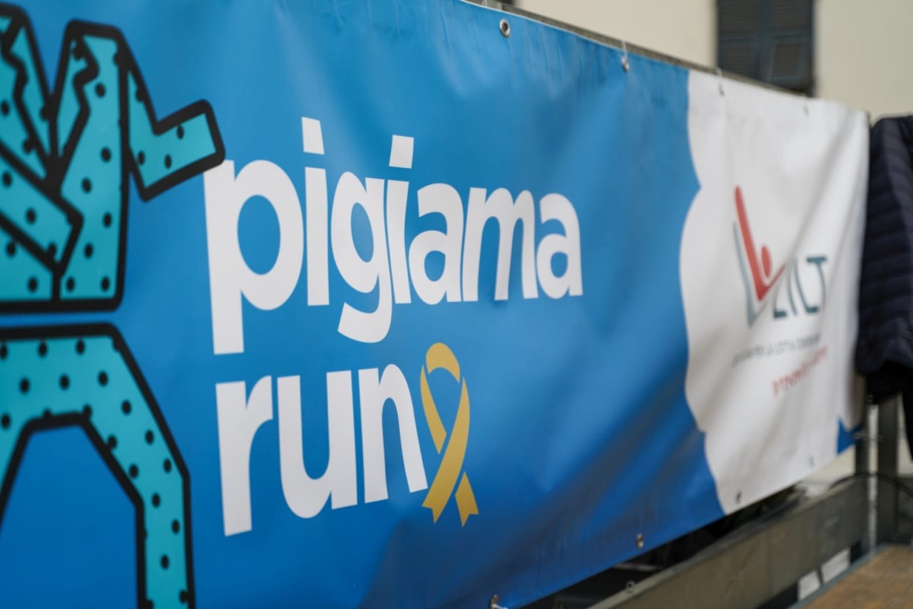 Solidarietà, la sindaca Salis alla partenza della Pigiama Run 2025 per i pazienti dell’Istituto Gaslini