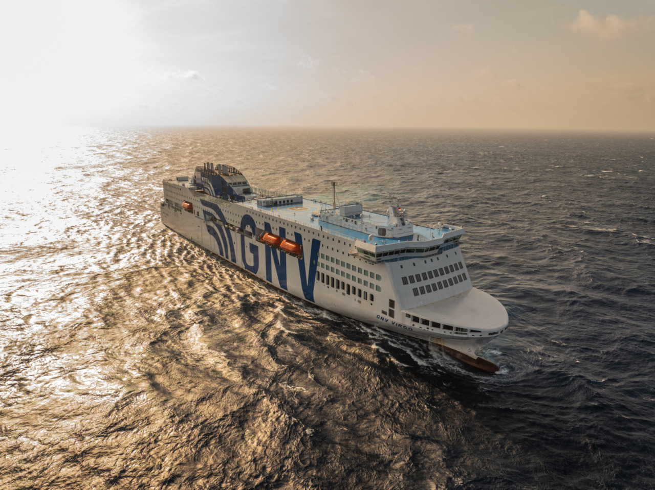 Consegnata in Cina Gnv Virgo, prima nave alimentata a GNL