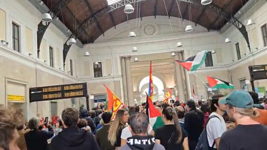 Genova, al grido di “Bloccate tutto” i cortei in piazza