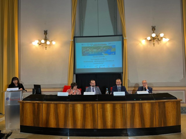La Liguria e il mare: sostenibilità, clima e biodiversità al centro dell’intervento del Presidente Matteo Paroli alla tavola rotonda dell’Accademia Ligure di Scienze e Lettere