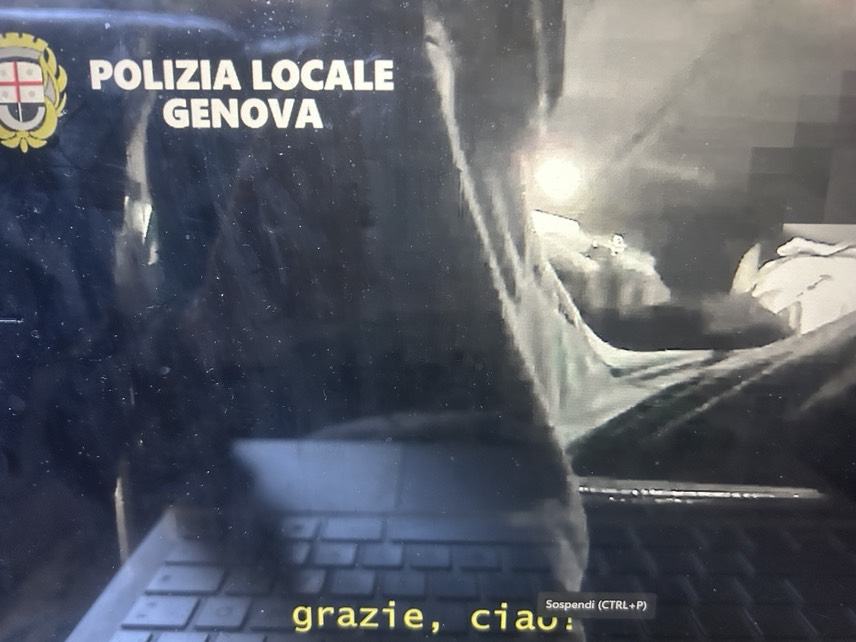Operazione della polizia locale: 20 misure cautelari