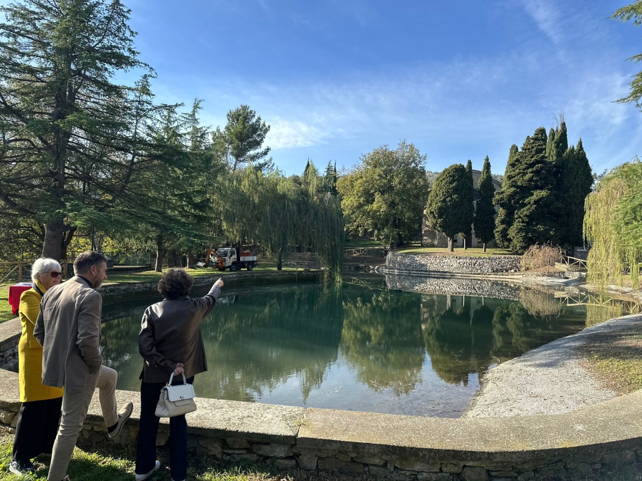 Inaugurato a Lucinasco il laghetto per prevenire gli incendi