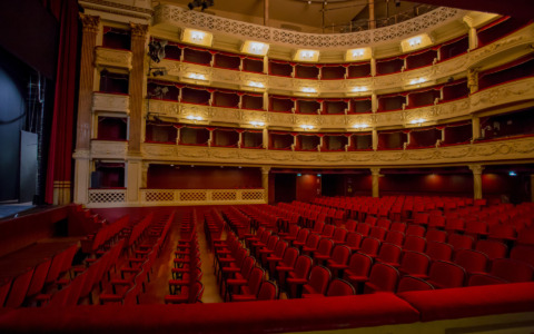 Sabato 20 dicembre al Teatro “Gustavo Modena” due grandi spettacoli gratuiti (ore 15.30 e 20.15) per la cittadinanza.