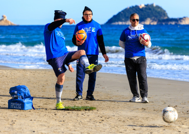 Footgolf ad Alassio, consegnati oltre 15mila euro all’Associazione Italiana per la Ricerca sul Cancro AIRC