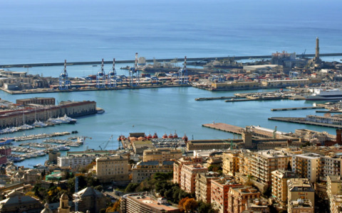 PORTUALITA’ ITALIANA: prima di decidere la riforma, serve ascoltare chi i porti li fa vivere.