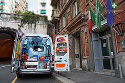 Allarme nella zona della Foce: false raccolte di denaro sfruttando il nome della Croce Bianca Genovese