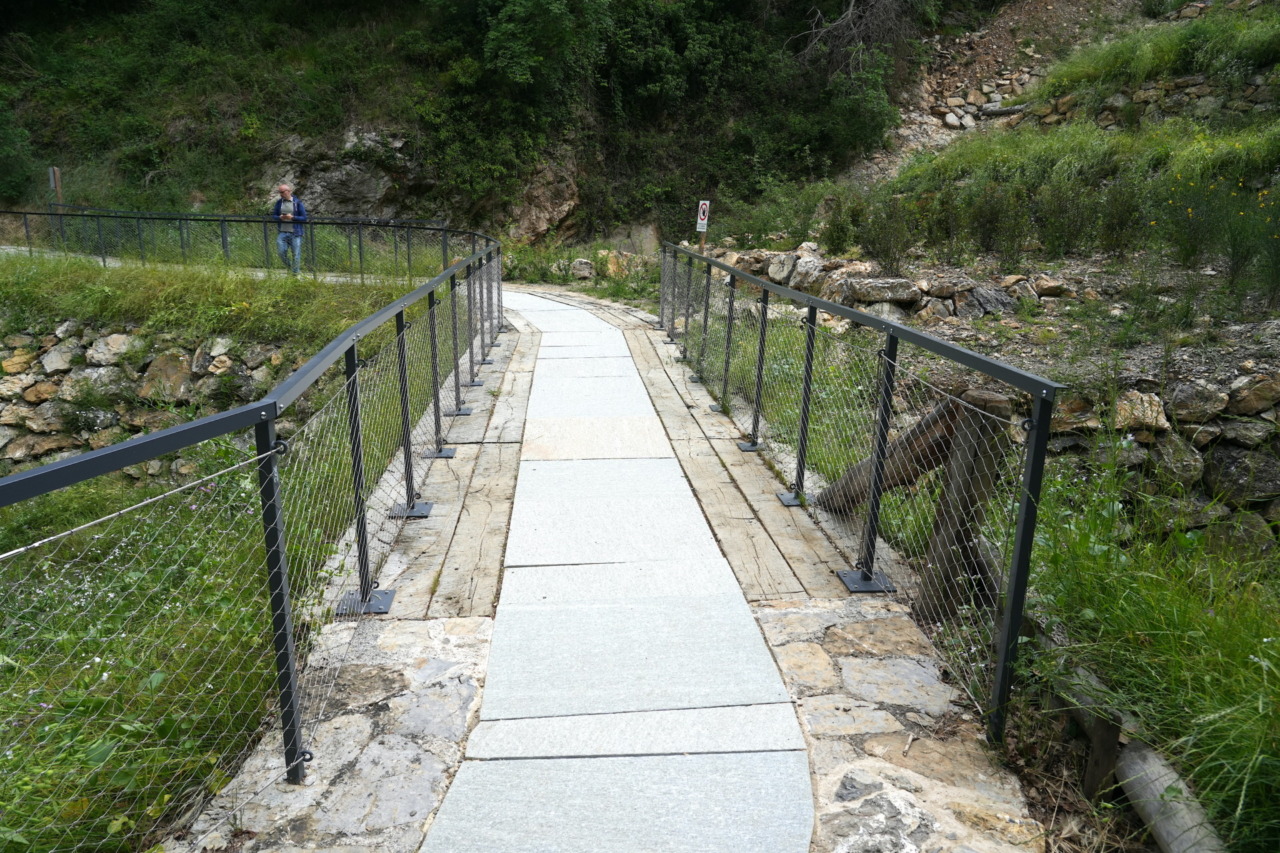 Il percorso pedonale dell’Acquedotto Storico di Genova, completamente restaurato, aperto ad escursionisti ed appassionati dell’outdoor.
